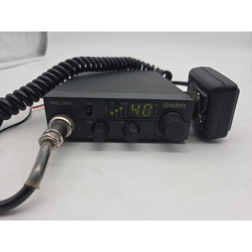 Uniden PRO510XL 40 Channel CB Radio Car Truck Mountable With Microphone WORKS